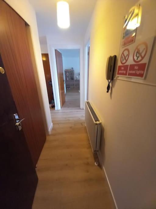 Lovely 2 Bed Flat-Great Location Apartment Дънди Екстериор снимка